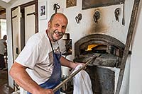 Homemade bread production - Petráškův dvůr